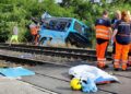 Colisión entre tren de alta velocidad y autobús deja seis muertos en Eslovaquia