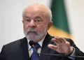 Lula aumenta salario mínimo en Brasil y designa nuevo presidente del Banco Central